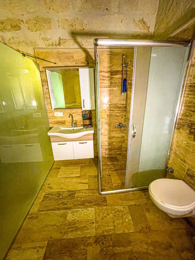 Heritage Cave Suites 于尔居普 外观 照片